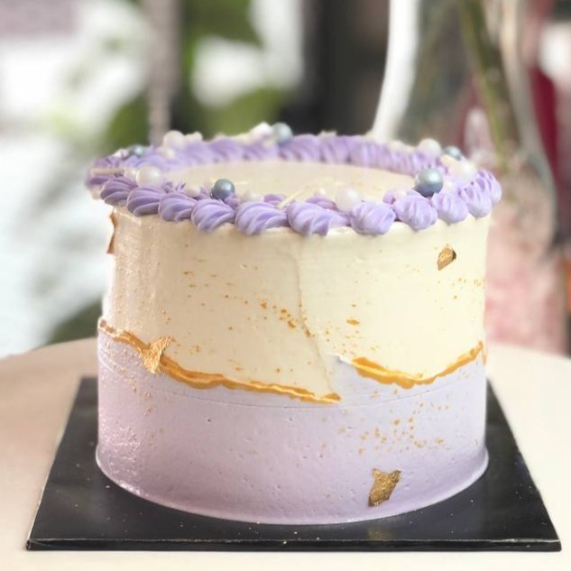 Petite cake example 16