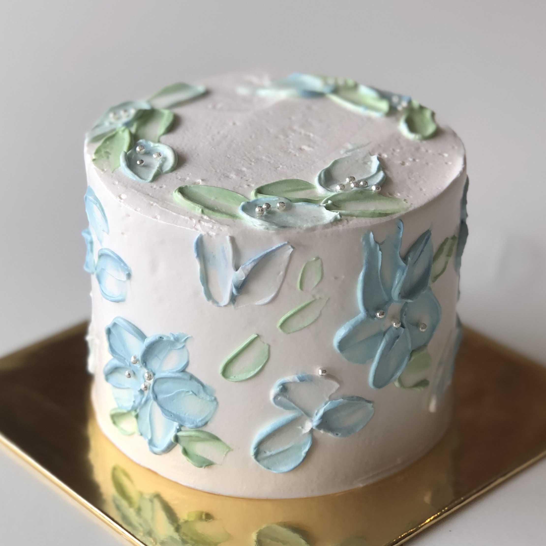 Petite cake example 18